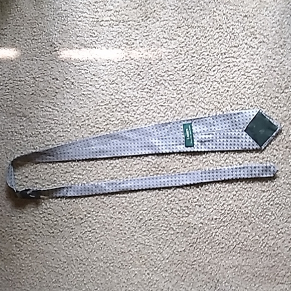 Ralph Lauren tie - Picture 2 of 2